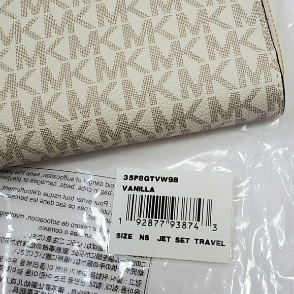 SOLD Michael Kors Signature Drawstring Tote - Picture 16 of 16